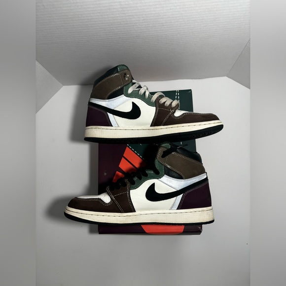 Jordan 1 Retro High OG ‘Hand Crafted’ 2021 - Picture 3 of 5